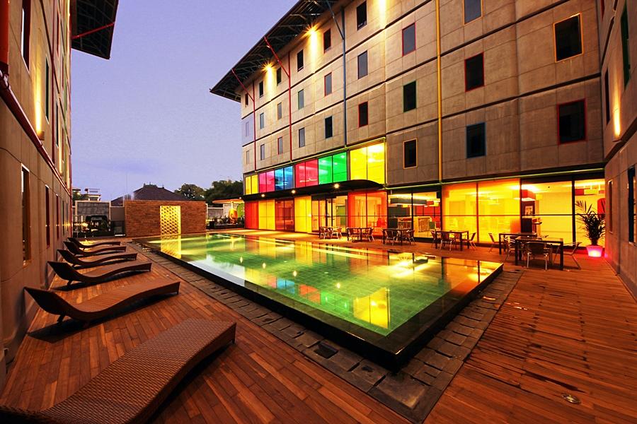 POP! Hotel Kuta Beach Exterior foto
