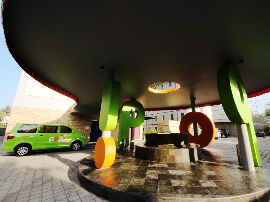 POP! Hotel Kuta Beach Exterior foto