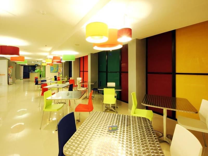 POP! Hotel Kuta Beach Exterior foto