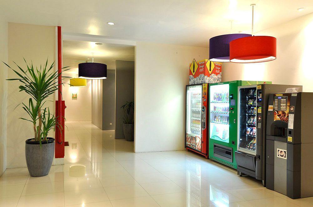 POP! Hotel Kuta Beach Exterior foto